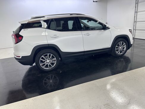 Used 2022 GMC Terrain SLT image 20