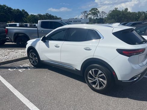 Used 2023 Buick Envision Essence FWD image 3