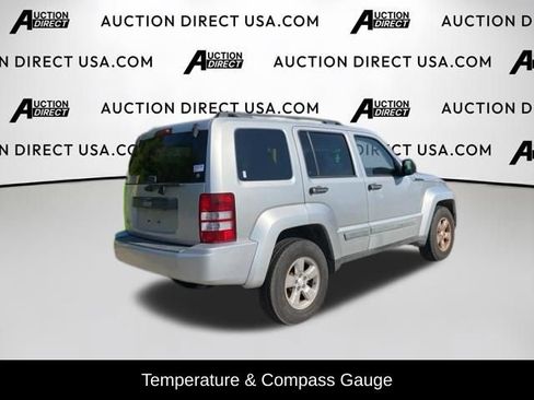 Used 2010 Jeep Liberty Sport w/ Popular Equipment Group AWD/4WD image 9