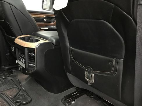 Used 2022 RAM 1500 Limited w/ Body-Colour Bumper Group AWD/4WD image 52