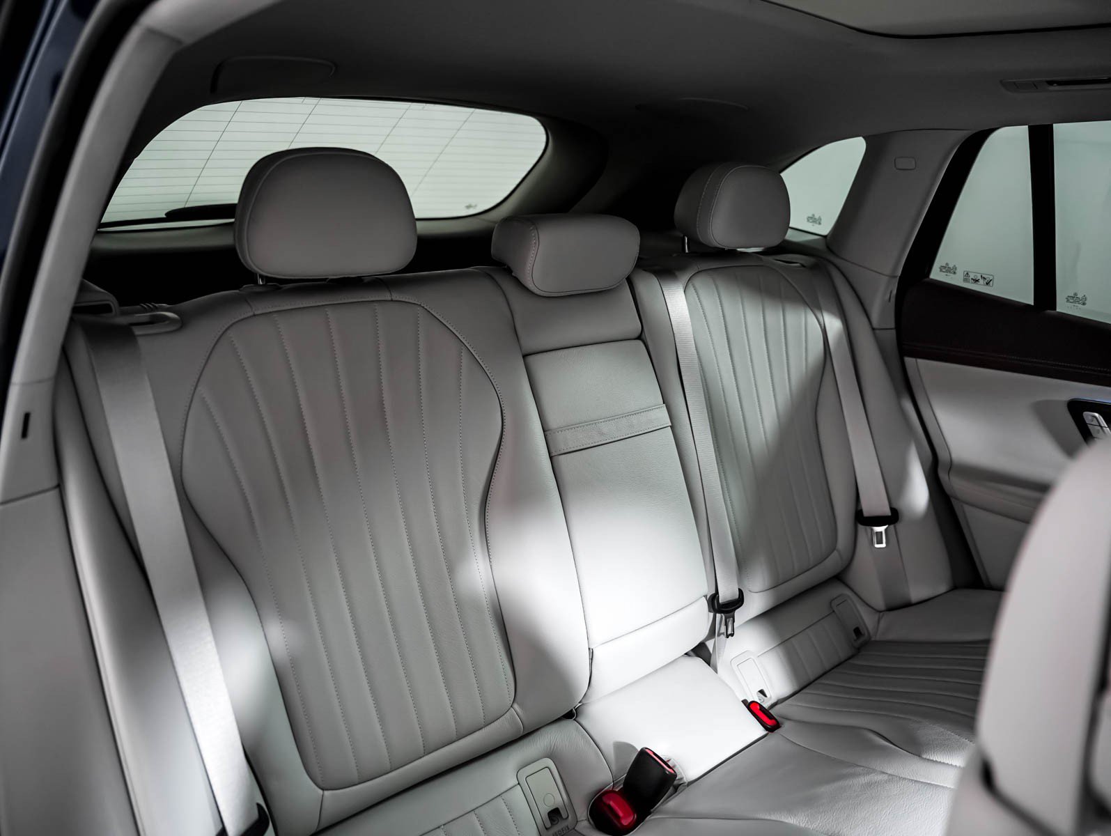 Certified 2023 Mercedes-Benz EQE 500 4MATIC SUV image 9