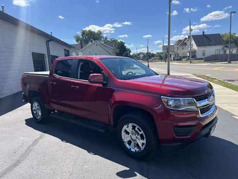 Used 2018 Chevrolet Colorado LT w/ Safety Package image 6