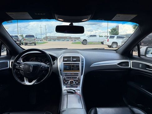 Used 2017 Lincoln MKZ Premiere FWD image 24