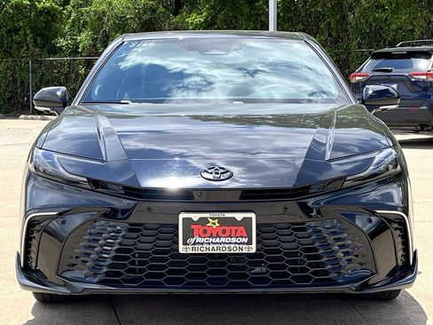 Used 2026 Toyota Camry XSE w/ Premium Plus Package FWD image 7