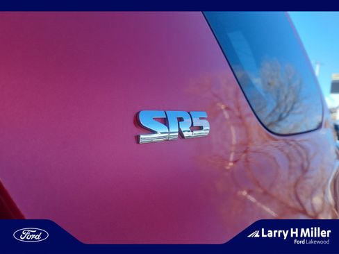 Used 2017 Toyota 4Runner SR5 image 24