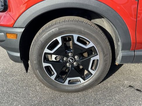 Used 2024 Ford Bronco Sport Outer Banks w/ Tech Package image 10