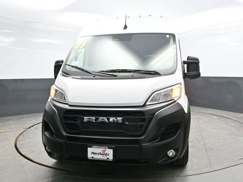 Used 2025 RAM ProMaster 2500 w/ Convenience Group image 2