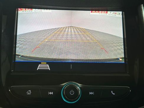 Used 2020 Chevrolet Trax LT FWD image 20