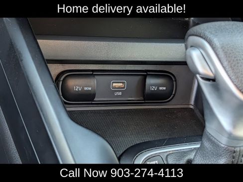 Used 2025 Kia Soul LX w/ LX Technology Package FWD image 18