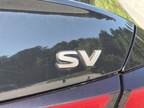 Used 2024 Nissan Altima 2.5 SV AWD/4WD image 23