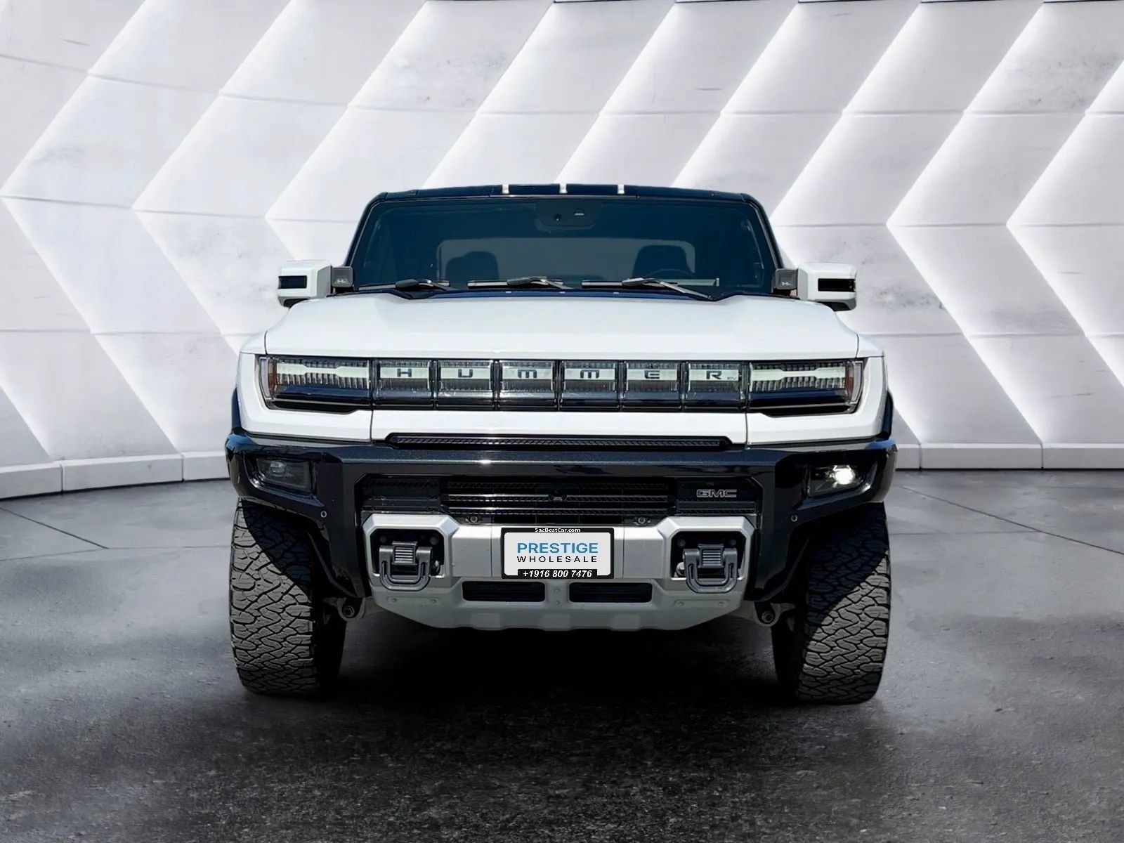 Used 2023 GMC Hummer EV Edition 1 AWD/4WD image 2