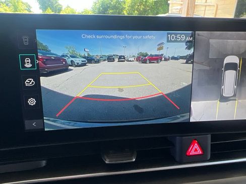 Certified 2025 Kia Carnival SX w/ SX Dark Edition Package FWD image 53