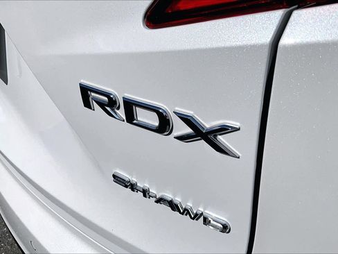 Certified 2024 Acura RDX SH-AWD w/ Technology Package image 10