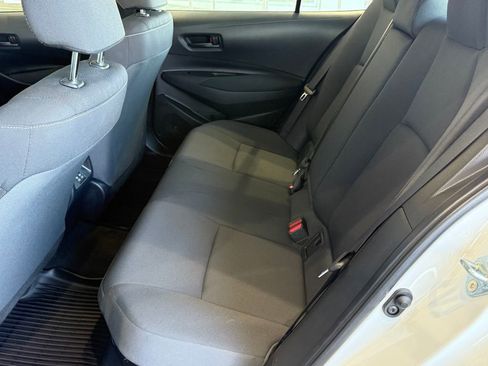 Certified 2025 Toyota Corolla LE image 34