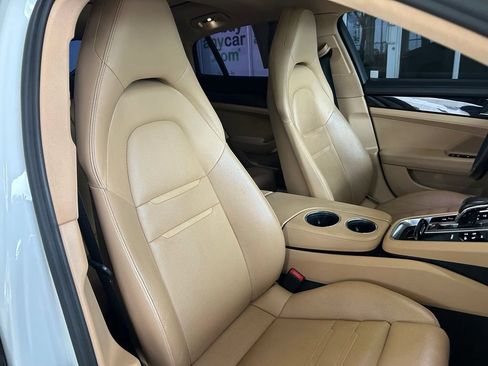 Used 2018 Porsche Panamera w/ Premium Package Plus RWD image 22