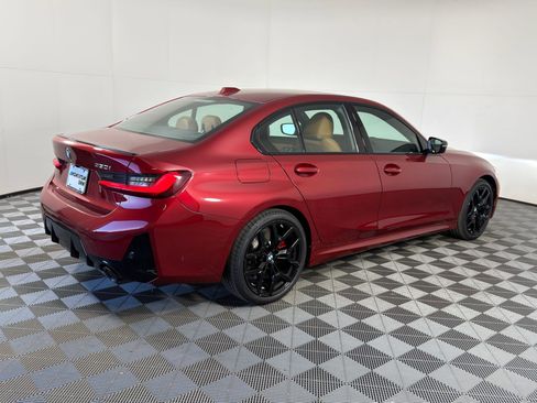 Used 2026 BMW 330i Sedan w/ M Sport Package RWD image 7