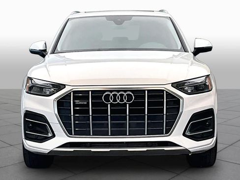 Used 2023 Audi Q5 2.0T Premium w/ Convenience Package AWD/4WD image 4