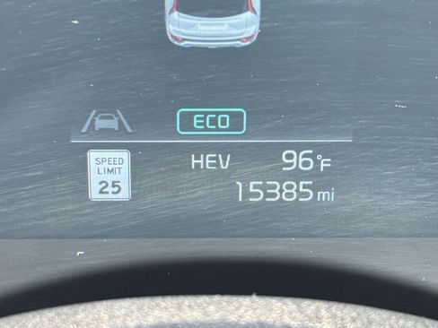 Certified 2025 Kia Niro EX FWD image 28
