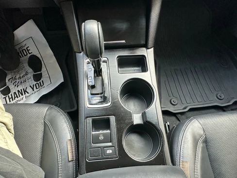 Used 2019 Subaru Legacy 2.5i Limited image 37