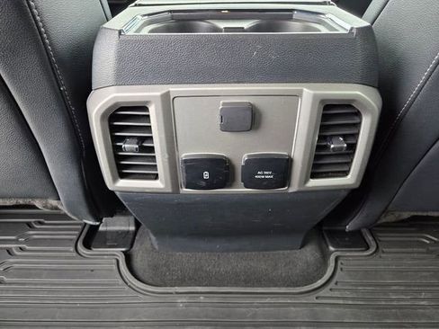 Used 2022 Ford F250 Lariat w/ Black Appearance Package AWD/4WD image 18