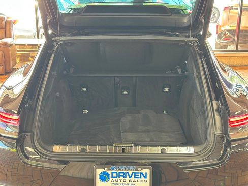 Used 2021 Porsche Panamera 4S image 36