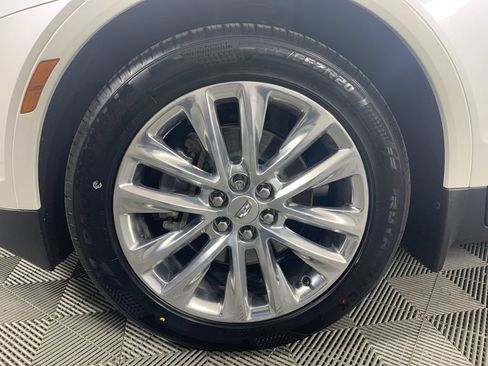 Used 2019 Cadillac XT5 Platinum AWD/4WD image 11