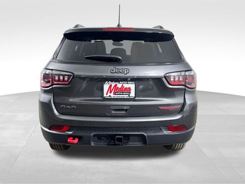 Used 2022 Jeep Compass Trailhawk w/ Trailer Tow Group AWD/4WD image 6