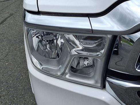 Certified 2022 RAM 1500 Laramie image 9