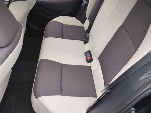 Used 2025 Toyota Corolla LE image 20