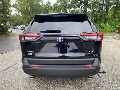 Used 2025 Toyota RAV4 XLE w/ Convenience Package AWD/4WD image 7