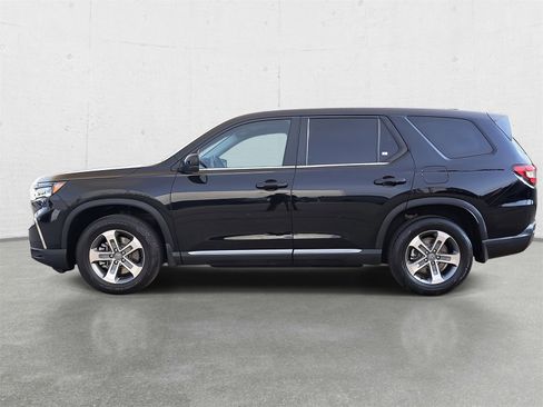 Used 2023 Honda Pilot EX-L image 8