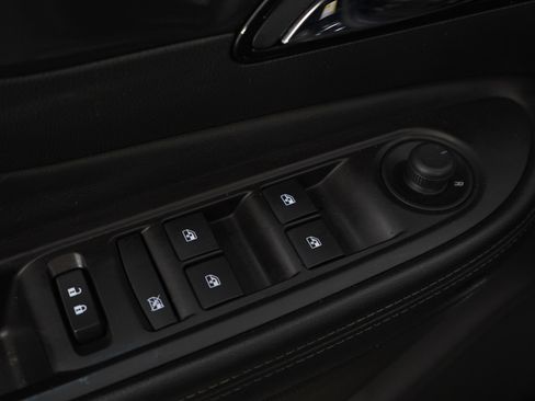 Used 2019 Buick Encore Essence w/ Experience Buick Package image 21