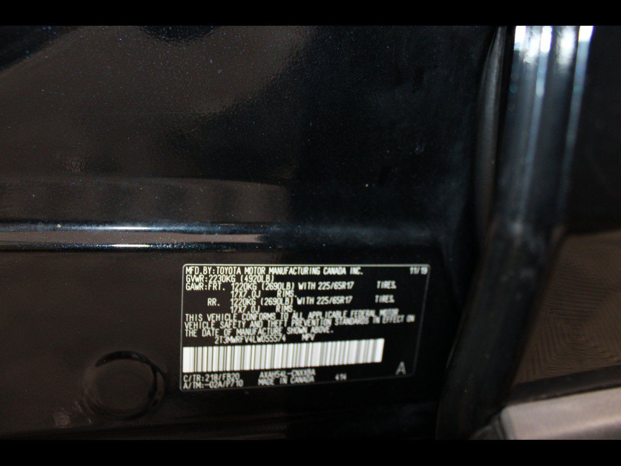 Used 2020 Toyota RAV4 LE w/ Carpet Mat Package AWD/4WD image 26