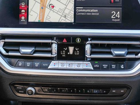 Used 2021 BMW M3 RWD image 15