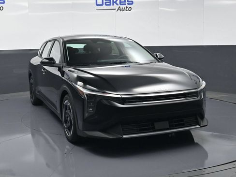 New 2026 Kia K4 EX FWD image 2