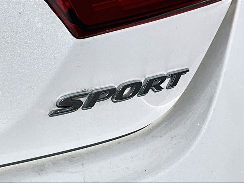 Used 2020 Honda Accord Sport image 9