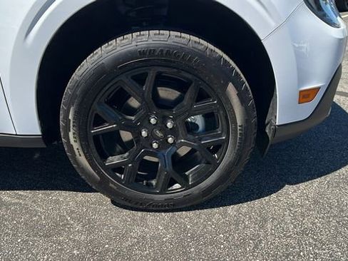 New 2026 Ford Maverick XLT w/ Equipment Group 301A image 10