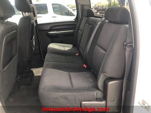 Used 2013 Chevrolet Silverado 1500 LT image 15