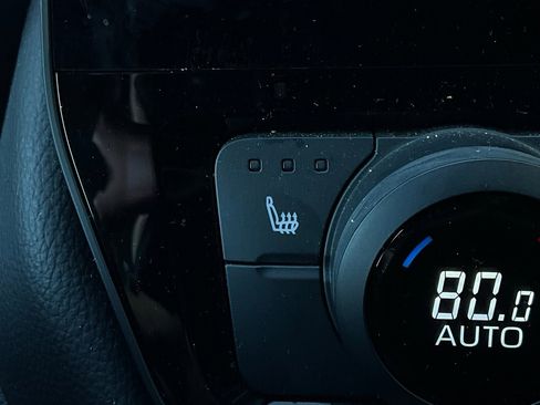 Used 2025 Toyota Grand Highlander FWD image 31