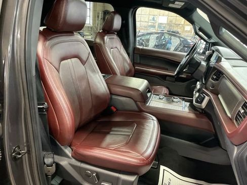 Used 2023 Ford Expedition Limited AWD/4WD image 49