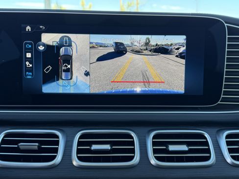 New 2026 Mercedes-Benz GLS 450 4MATIC image 28