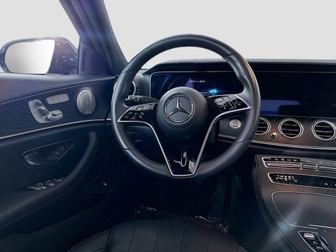 Used 2023 Mercedes-Benz E 350 Sedan image 25