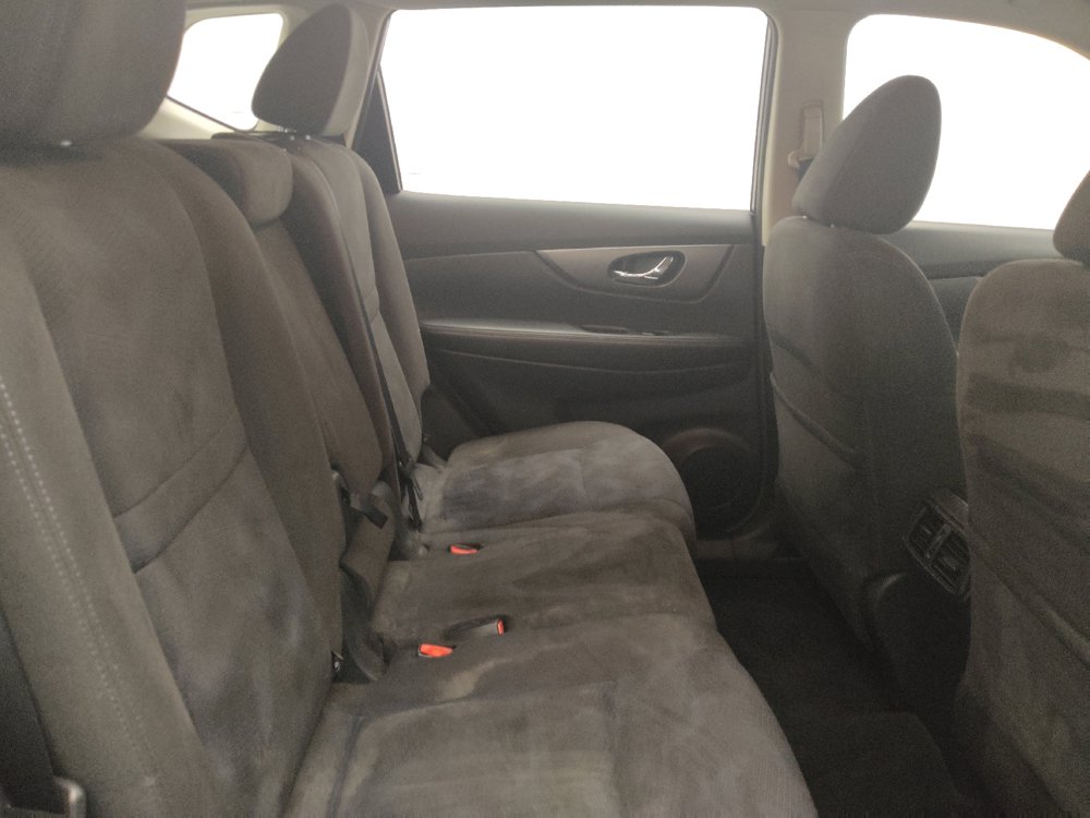 Used 2015 Nissan Rogue S AWD/4WD image 19