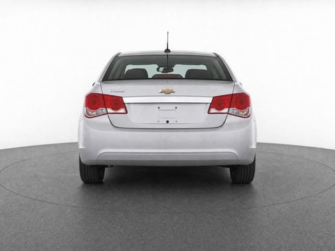Used 2014 Chevrolet Cruze LS FWD image 5