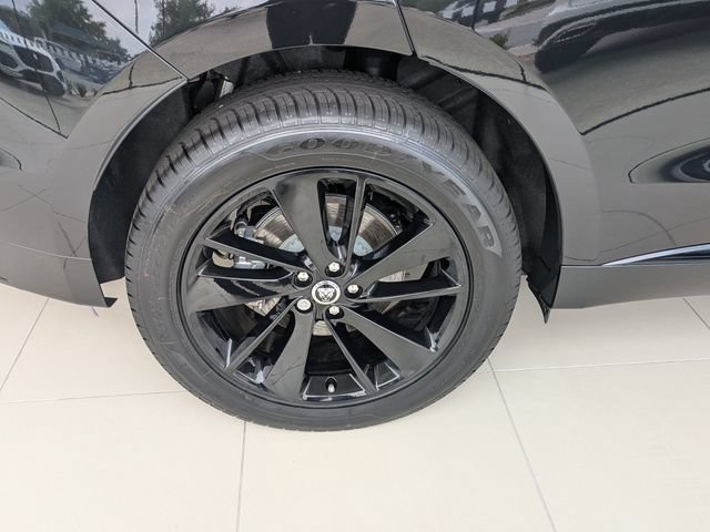New 2026 Jaguar F-PACE R-Dynamic S AWD/4WD image 11