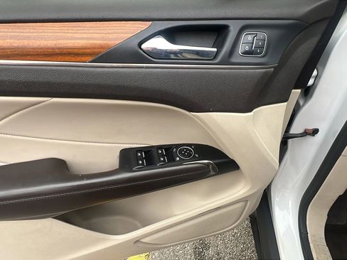 Used 2017 Lincoln MKC Select w/ Select Plus Package image 23