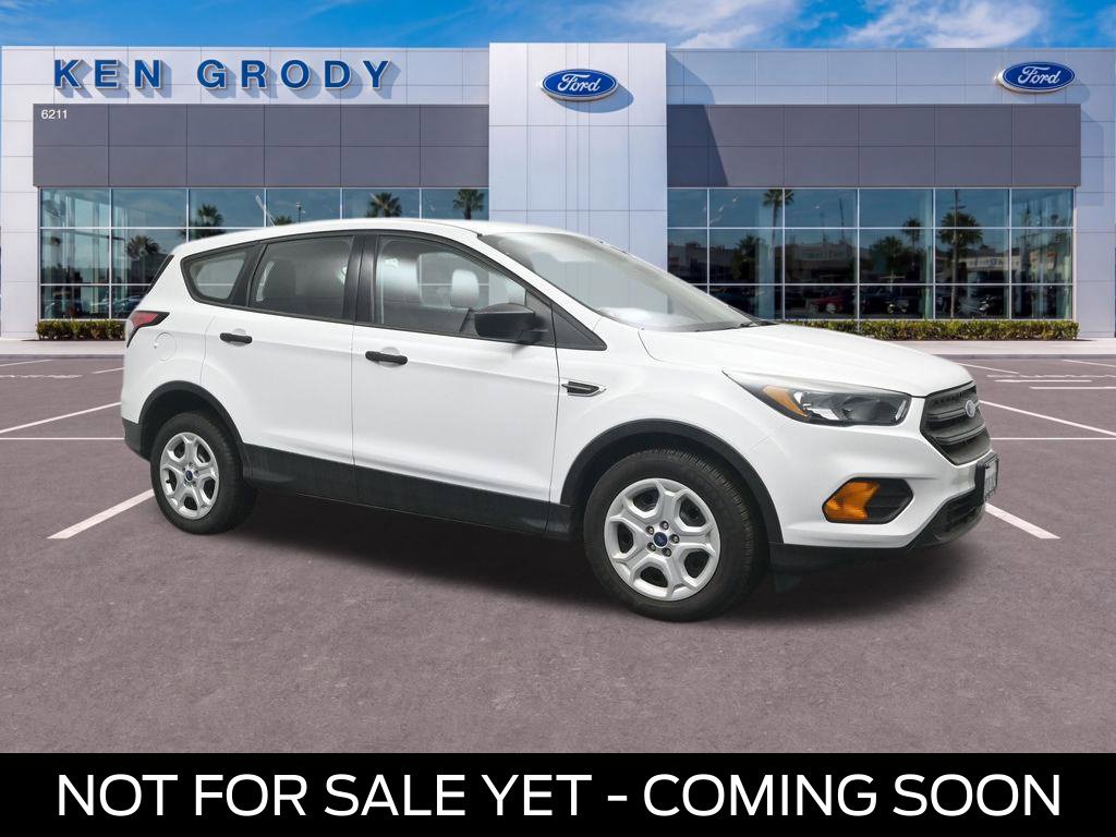Used 2018 Ford Escape S FWD image 1