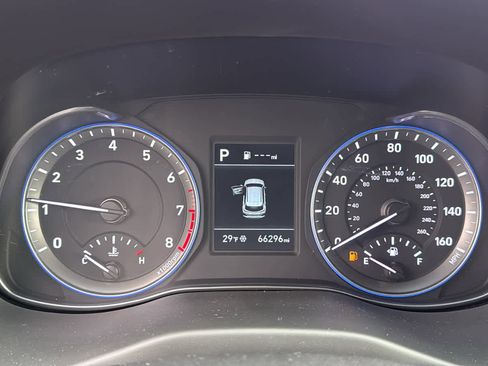 Used 2021 Hyundai Kona SEL w/ Winter Weather Package image 16