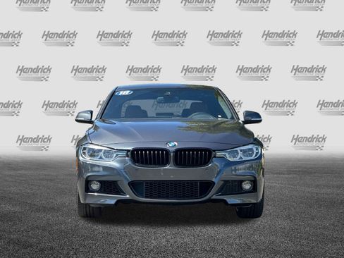 Used 2018 BMW 340i Sedan w/ Executive Package RWD image 10