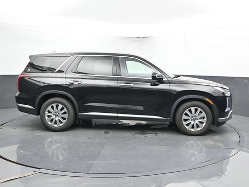 Used 2024 Hyundai Palisade SEL FWD image 4